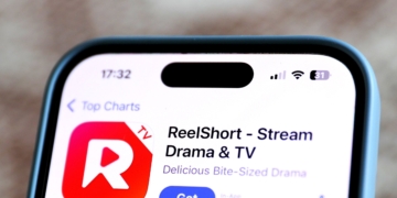 Americans Are Obsessed With Watching Short Video Dramas From China