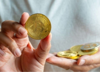 Blackrock Lifts Both Bitcoin and Ether ETFs as Flows Stay Positive