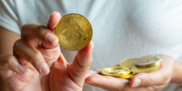 Blackrock Lifts Both Bitcoin and Ether ETFs as Flows Stay Positive