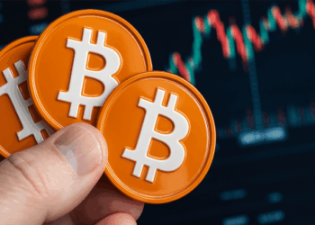 Bitcoin Price Watch: Support and Resistance Narrow—Breakout Imminent?