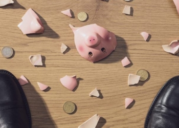 Linqto Files Bankruptcy Amid Legal Probes and Corporate Structure Issues