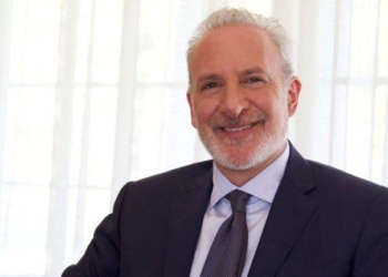 Peter Schiff Celebrates Gold ETF Returns, Dunks on Bitcoin