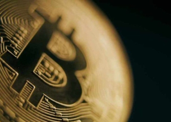 Robert Kiyosaki Reveals When He’ll Buy More Bitcoin—And When He’ll Stop Buying