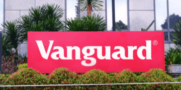 Vanguard Now Strategy’s Largest Backer After Years of Dismissing Bitcoin