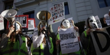 Apocalypse prep or pure pragmatism: what is behind Peter Thiel’s move to Argentina?