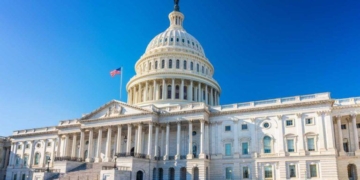 7 Democratic Senators Vow to Keep Pushing CLARITY Act After Setback
