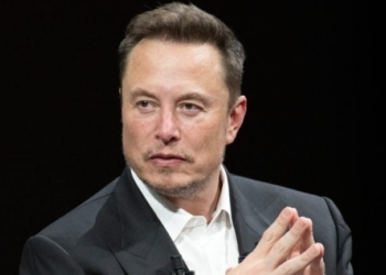 Elon Musk Made 4 Bold Predictions About Work: Robot Surgeons in 3 Years, No More Retirement Savings, and Immortality