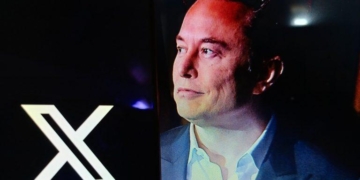 Elon Musk’s X Adds One-Tap Trading Links to Stock and Crypto Cashtags