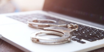 Feds Charge Vietnamese National in $16M Pig Butchering Crypto Scheme