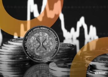 XRP Surges 6.9% as Bitcoin Rebound Reopens Door to Golden Cross